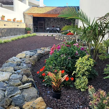 Garden , * Ponta Delgada