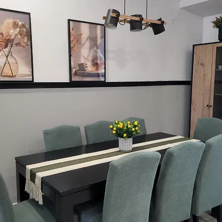 Garden , بيت ضيافة Ponta Delgada