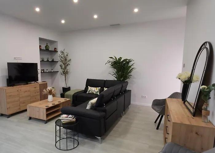 Garden , 4* Πόντα Ντελγκάντα